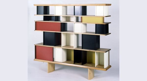 Bibliothèque Mexique, 1952, Bücherregal  © Archives Charlotte Perriand (AChP) / VG Bild-Kunst, Bonn, 2025