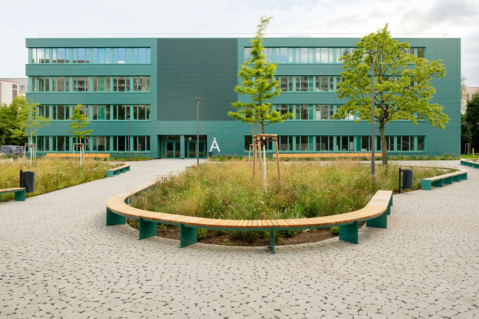 Die Steine des GDM.BOLERO Systems stammen aus CO2-neutraler Produktion durch Kompensation und wurden mit dem Cradle-to-Cradle-Zertifikat in Gold ausgezeichnet.