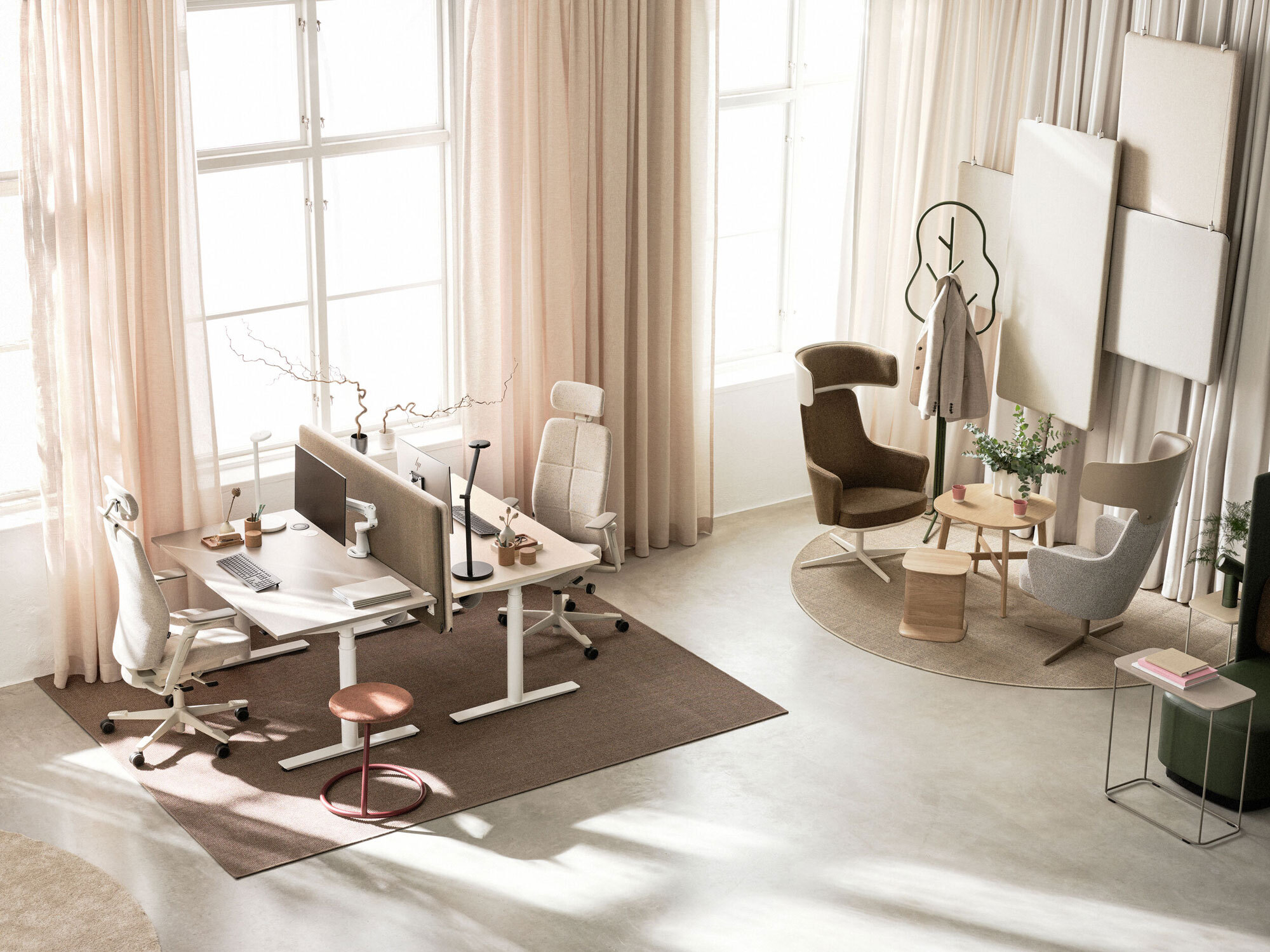 Ein Büro braucht Orte zum ungestörten Arbeiten und zum Austausch.