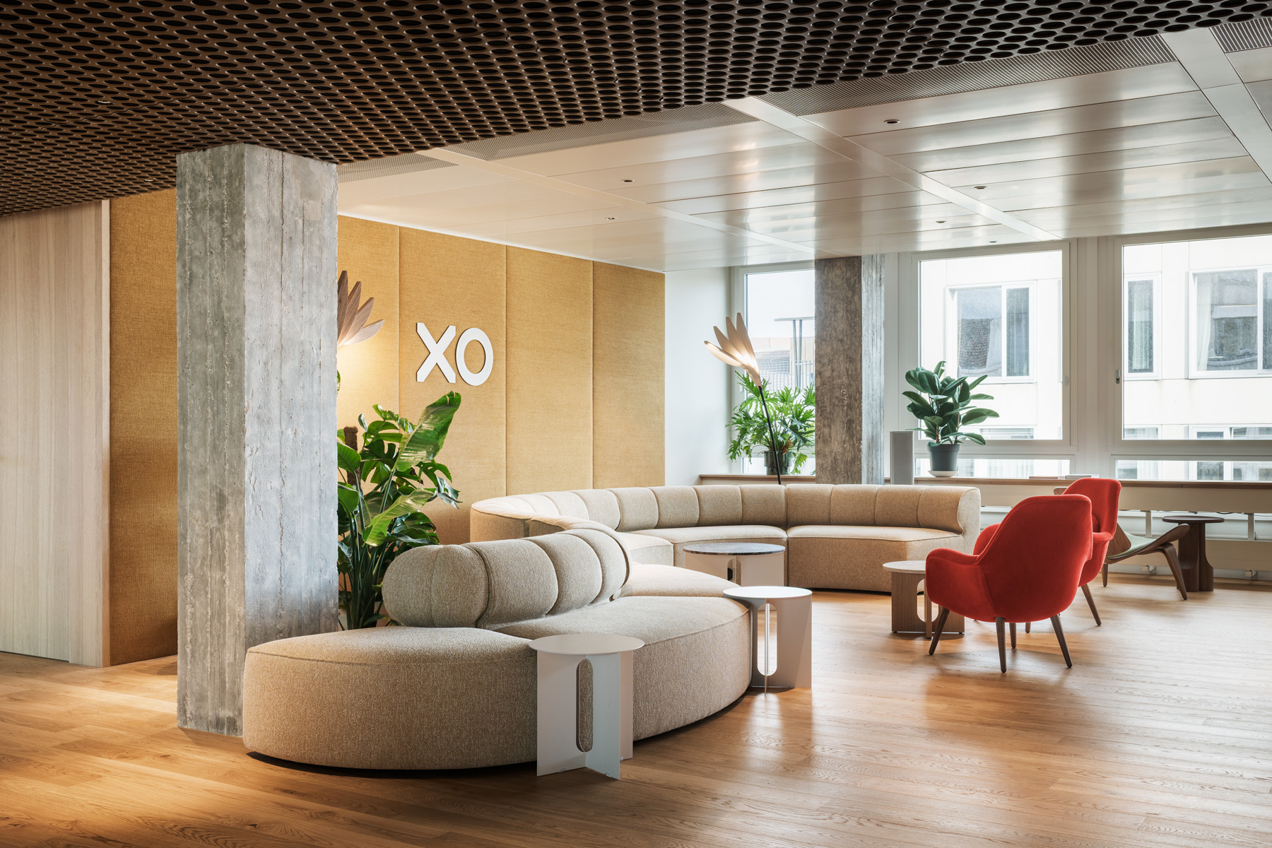 In den offen gestalteten Räumen von FlexOffice sind Rückzug und Konzentration ebenso möglich wie Austausch und Kommunikation.