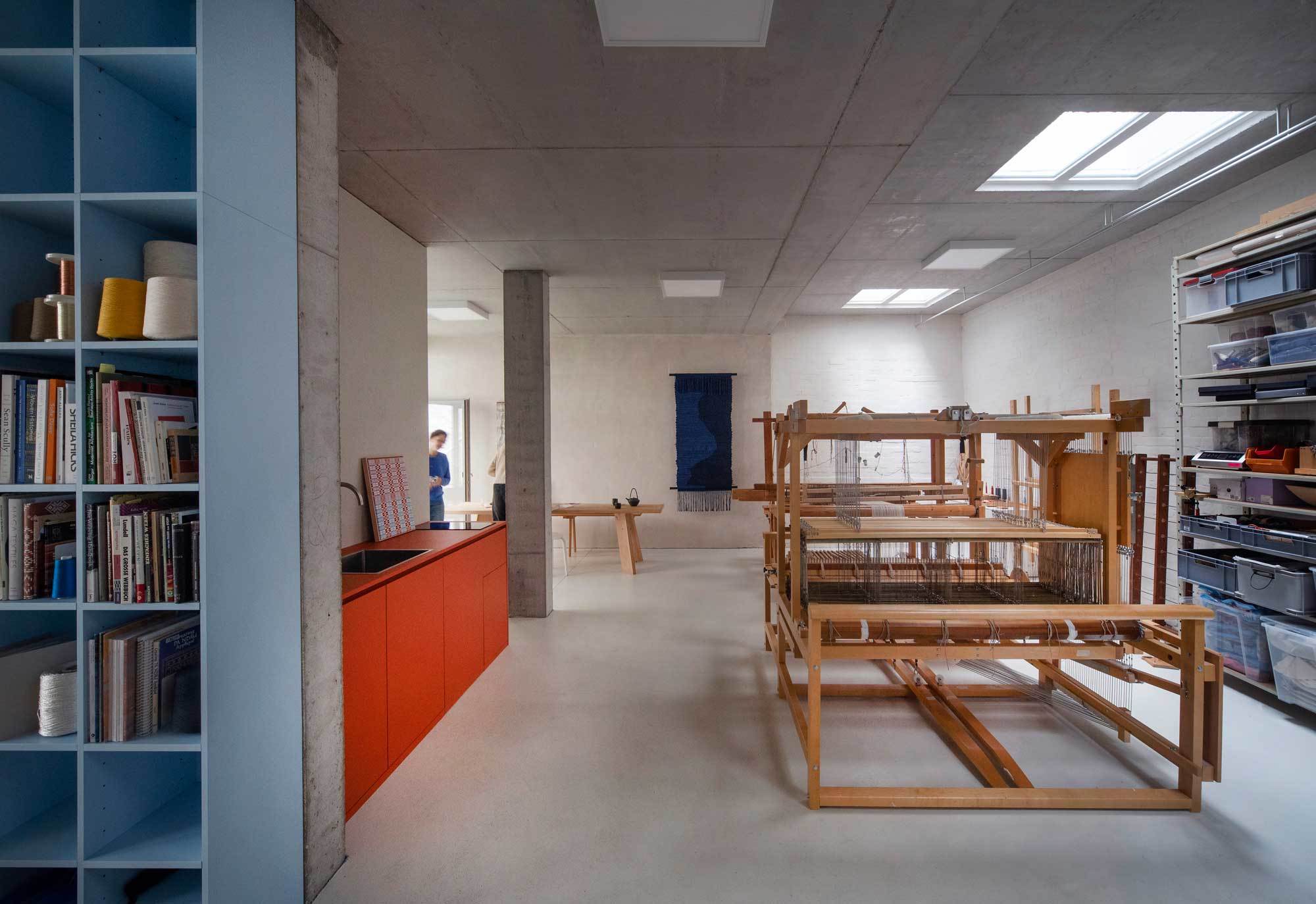 Blick in den Werkstatt- und Arbeitsraum