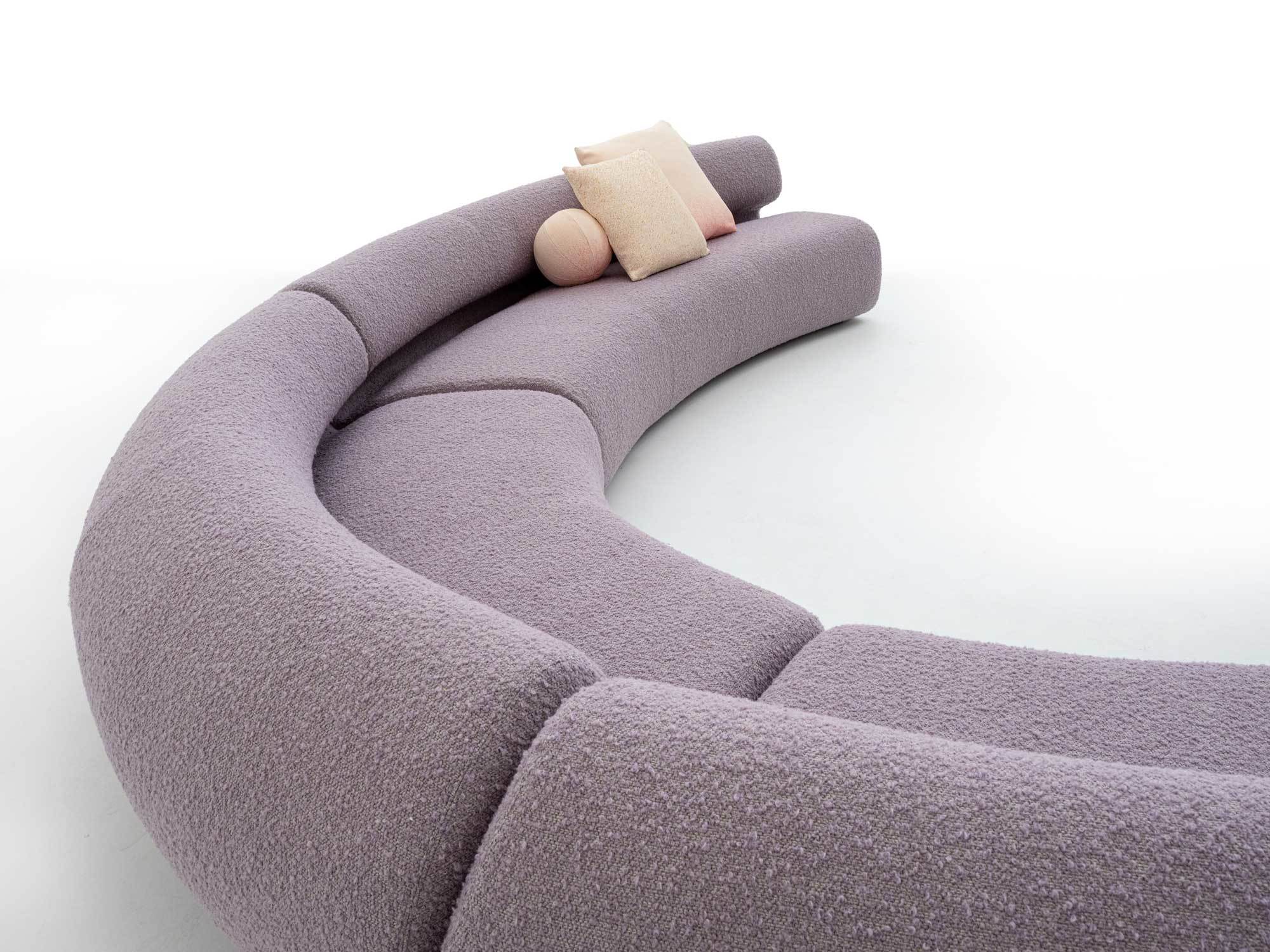 Conversation Pits: Gruuve von Patricia Urquiola für Moroso, 2024