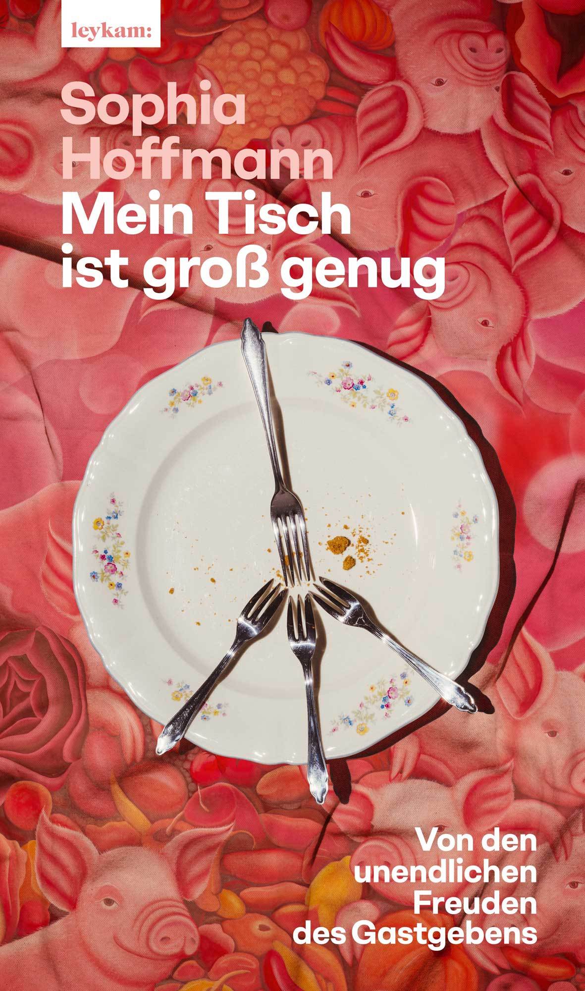 Ihr neuestes Buch „Mein Tisch ist groß genug“ ist am 29. September 2026 im Leykam Verlag erschienen. 