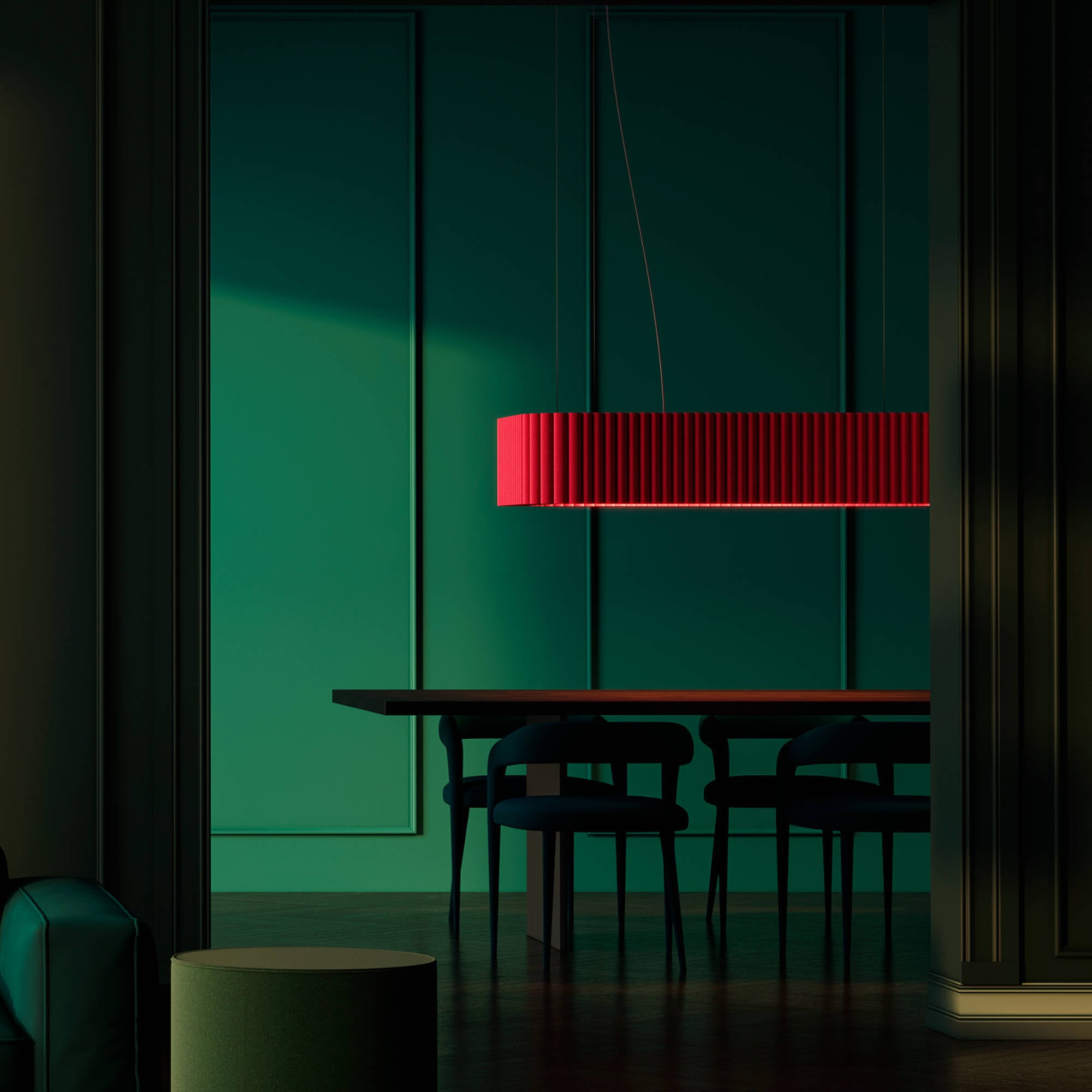 Das rechteckige Deckenobjekt der Welle-Serie von HEY-SIGN by BWF Group kombiniert strukturierte Wollfilzbahnen mit einer integrierten LED-Leuchte und setzt einen markanten Farbakzent im Raum.