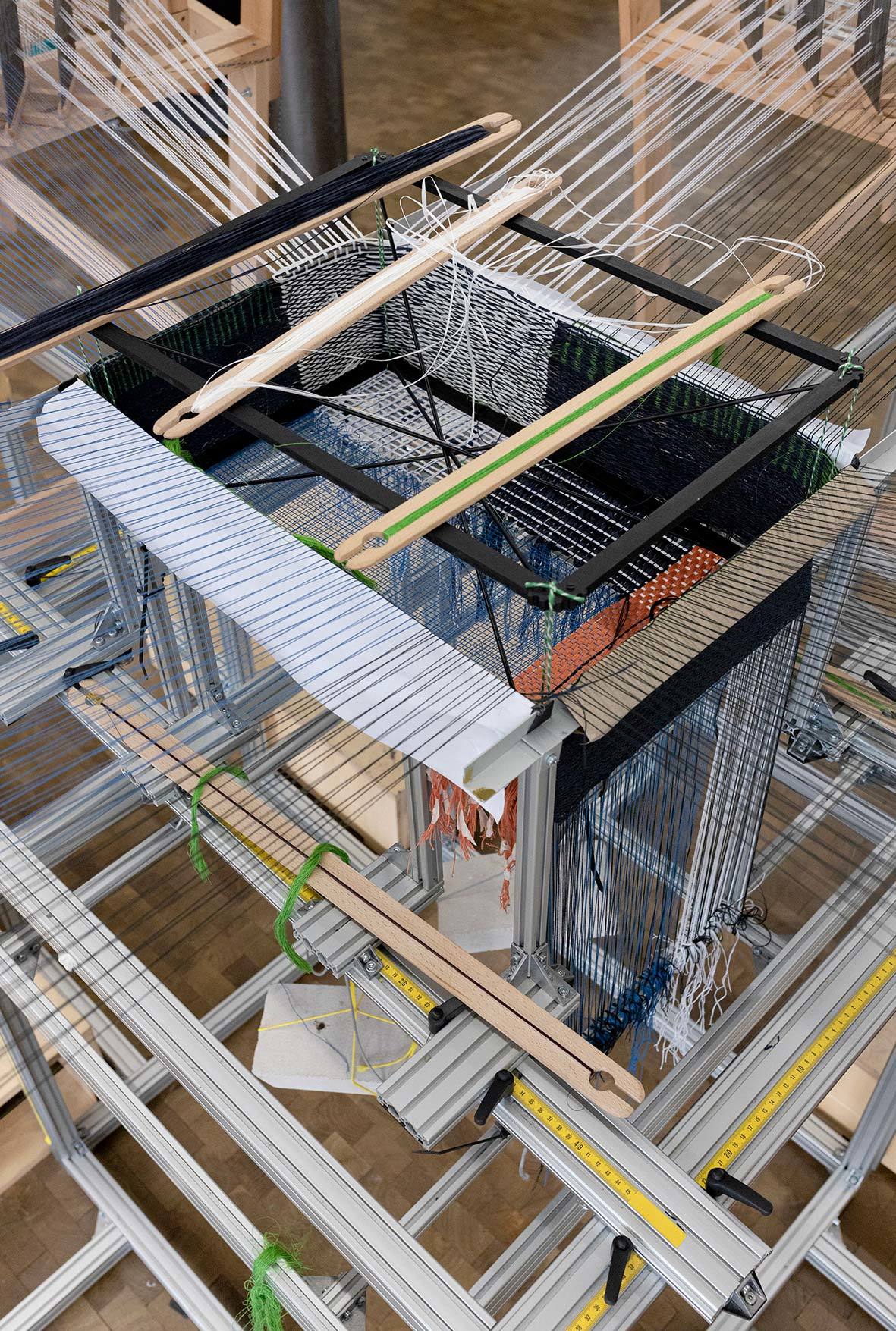 Hella Jongerius, Entrelacs/Interlace Ausstellung bei Lafayette Anticipations, Paris, 2019