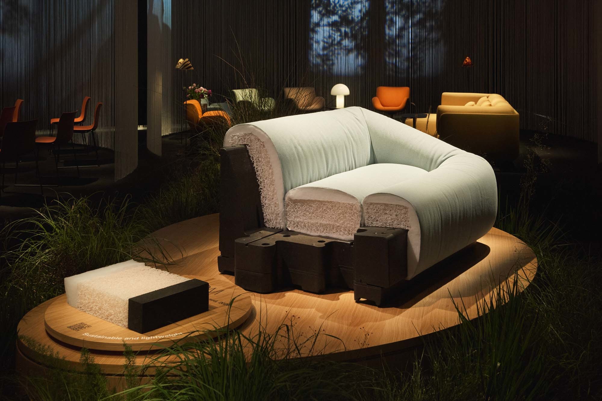 Der Aufbau des Sofas Aom, gezeigt auf der Milan Design Week 2026 