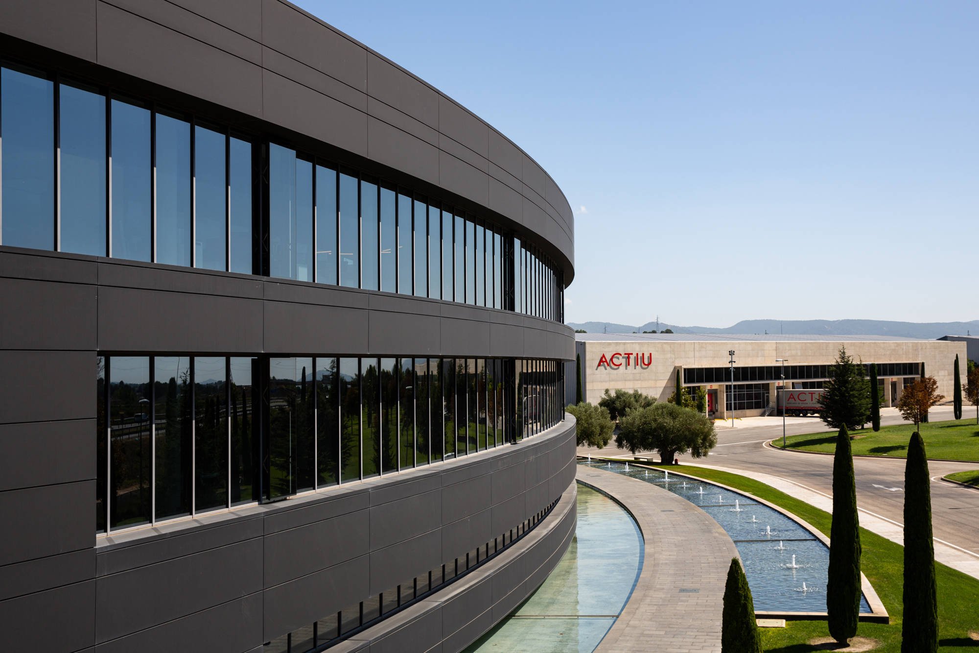Der Hauptsitz von Actiu befindet sich im eigenen Actiu Technology Park in der Nähe von Alicante.