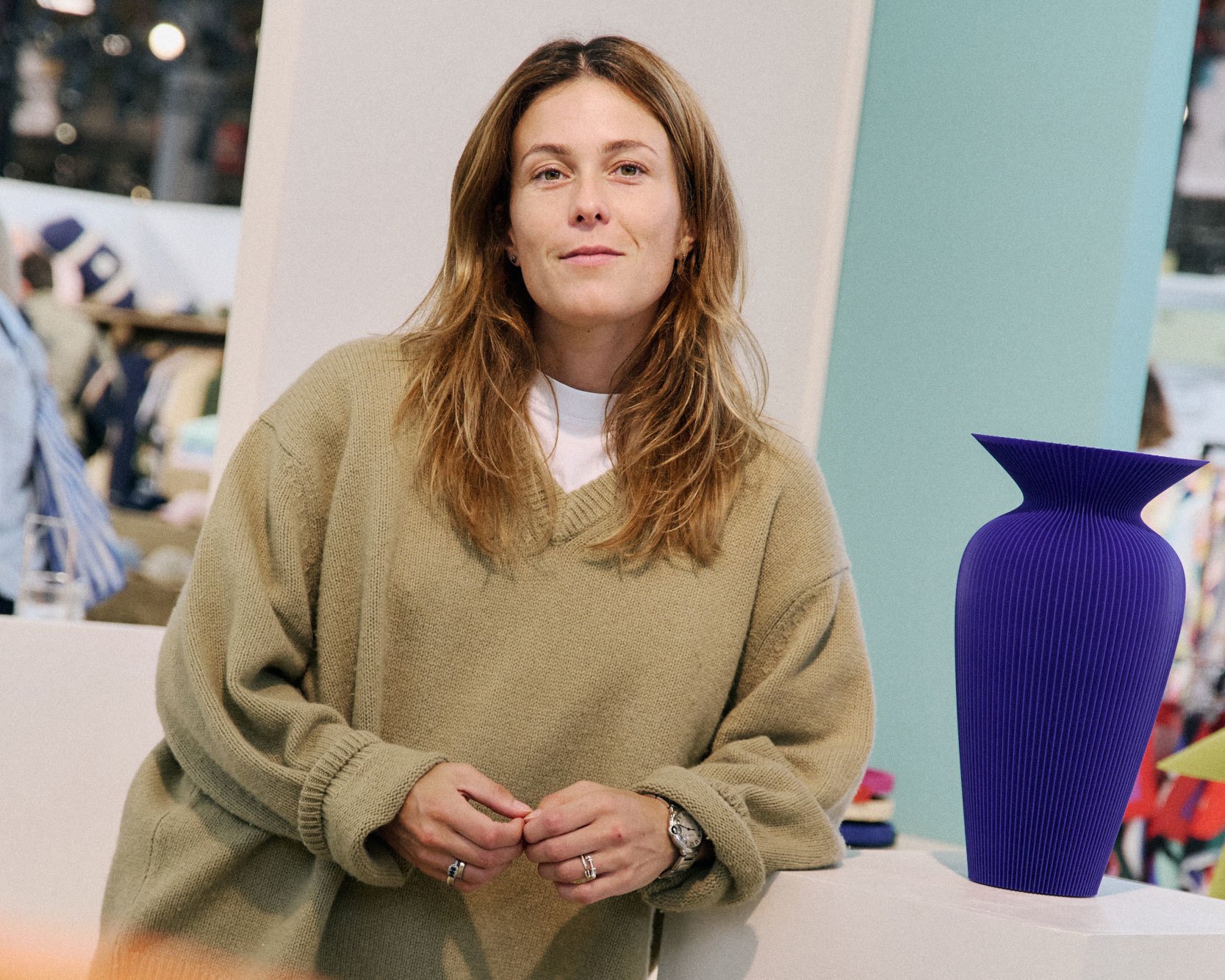 Tess, Co-Gründerin von Manu