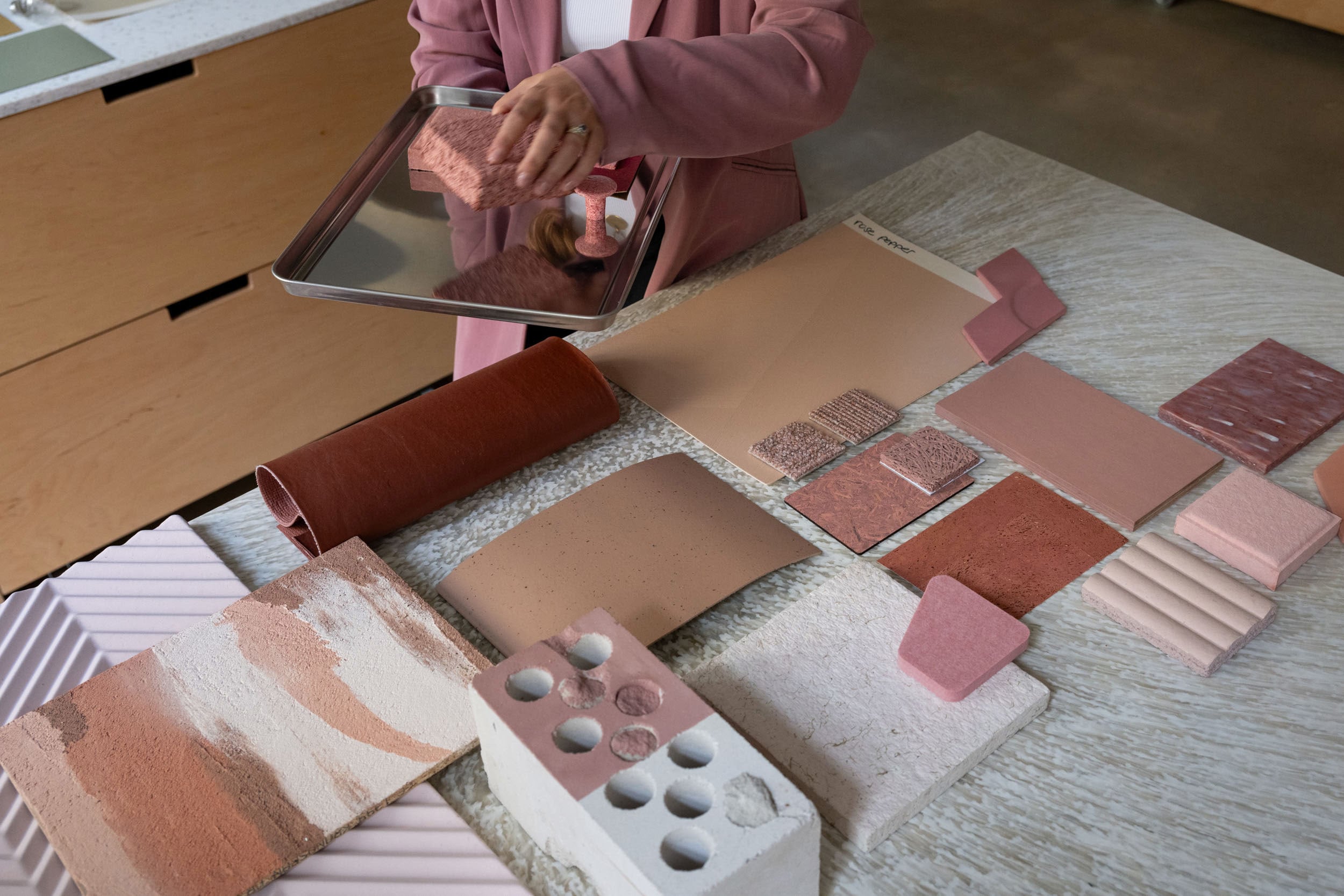 Im Showroom der Materialbibliothek Matterialista