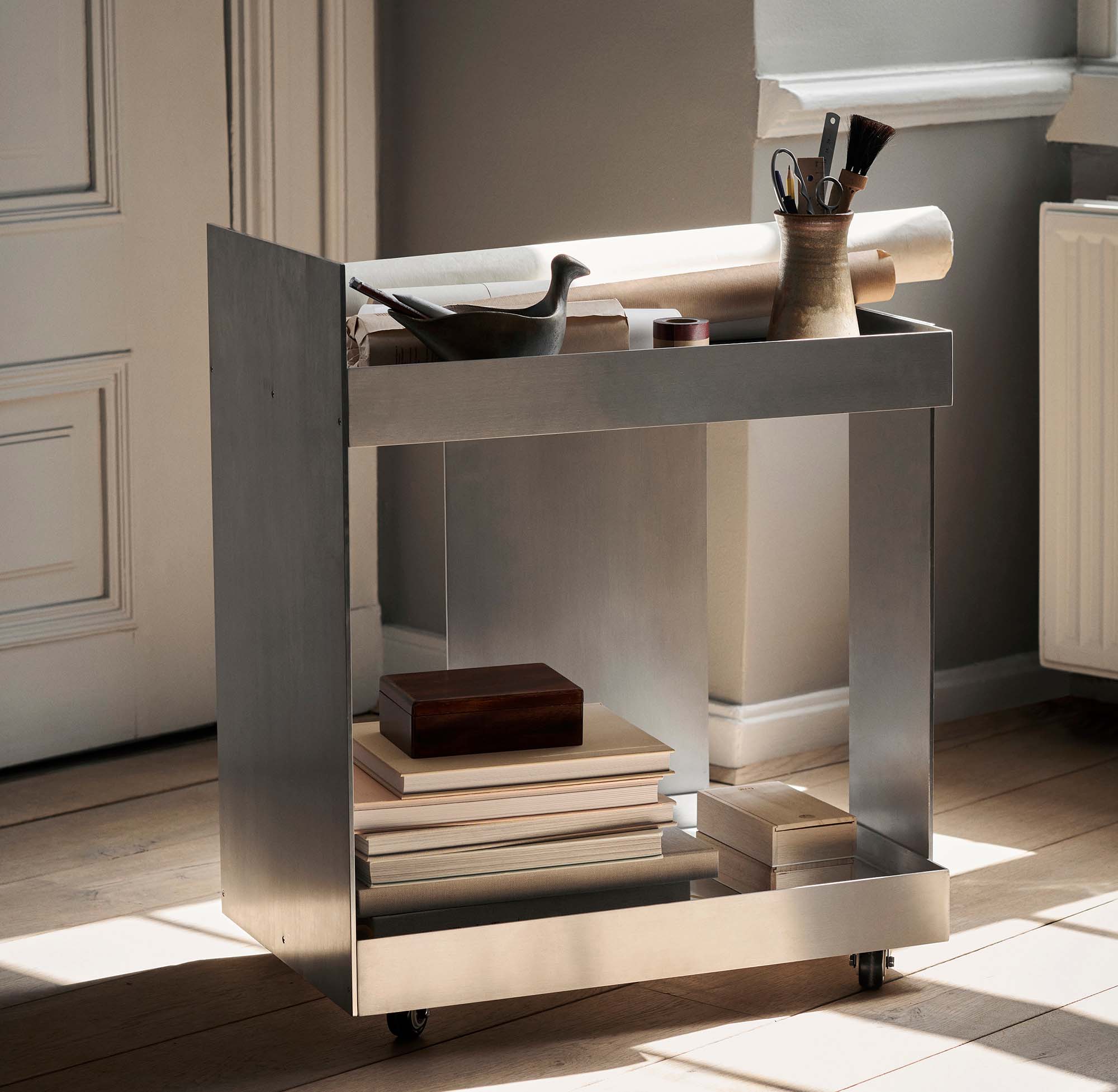 Vielseitiger Servierwagen von Ferm Living