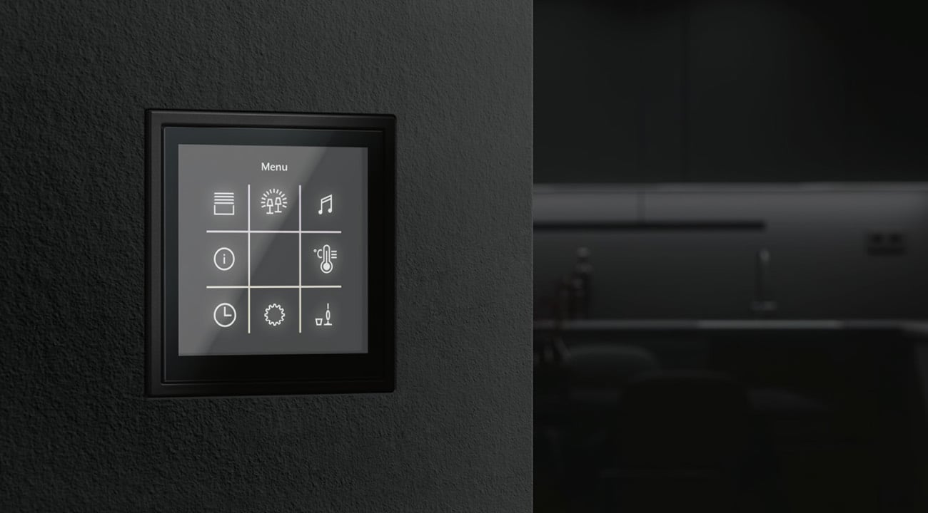 Digitaler Raumcontroller im Schalterformat von JUNG