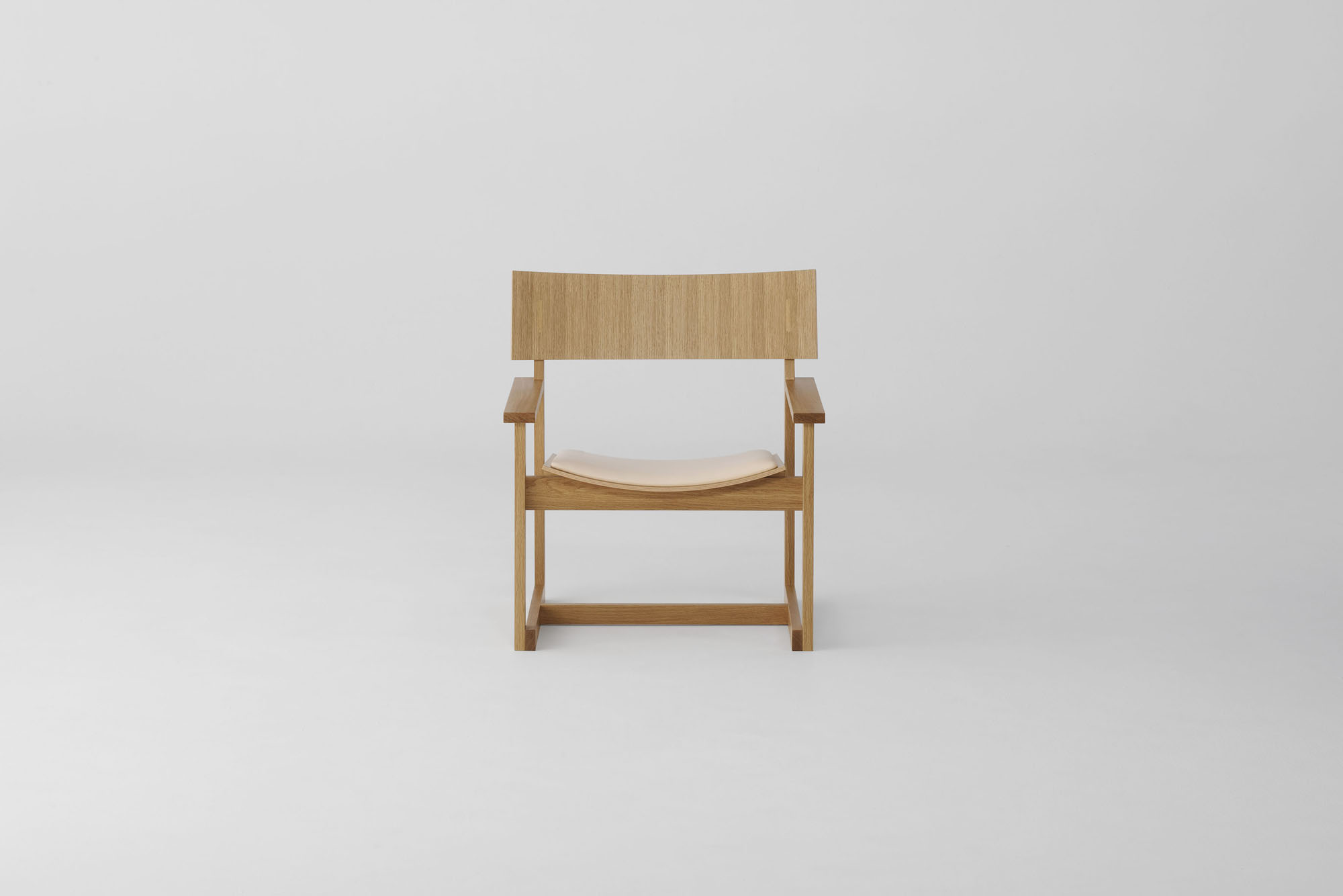 Minimalistischer Loungesessel von Michael Anastassiades für Koyori