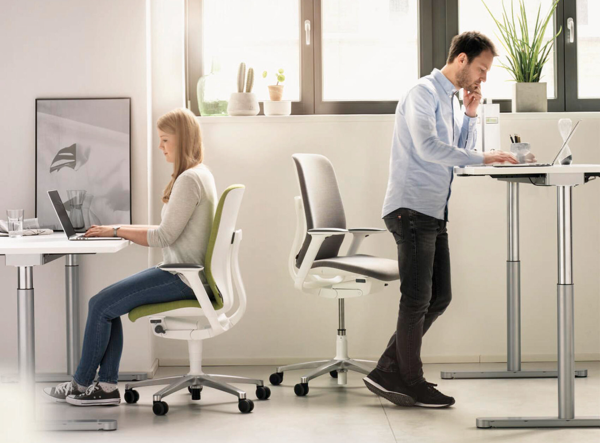 Sportlich-schlanker Bürostuhl von Wilkhahn