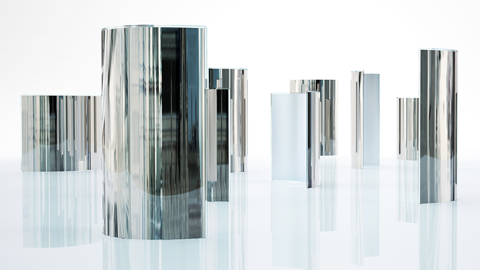 Dynamischer Auftritt: Ein Raumteiler von Tokujin Yoshioka mit verblüffenden Spiegelungen