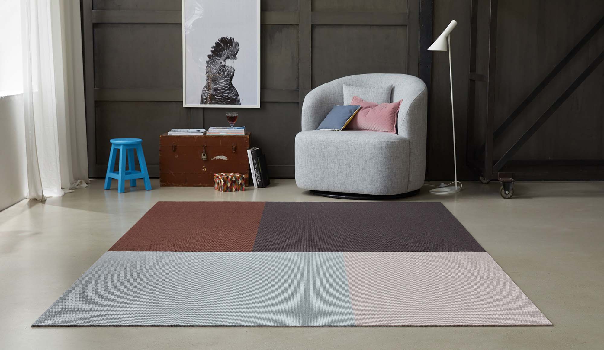 Vielfältig gemusterte und farbenfroh gestaltete Teppiche von tretford