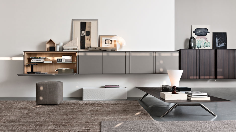 Versteckte Hightech: Ein wohnliches Aufbewahrungssystem für Heimelektronik des Mailänder Architekten Dante Bonuccelli für Molteni & C.