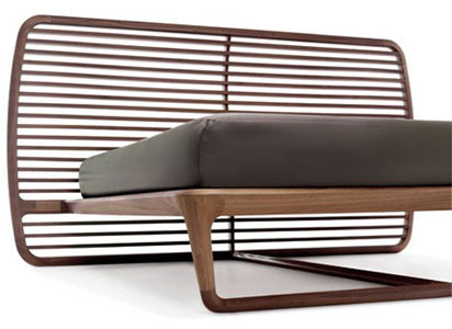 Leichtigkeit gepaart mit raffinierten Details: das Bett „Buonanotte Valentina“ von Noé Duchaufour-Lawrance