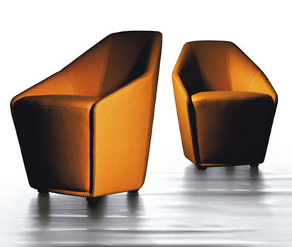 Elegante Erdung: Sitzserie von Claesson Koivisto Rune