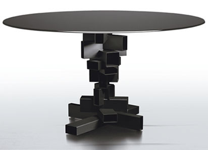 Vicente Garcia Jimenez' Cluster unter der Tischoberfläche