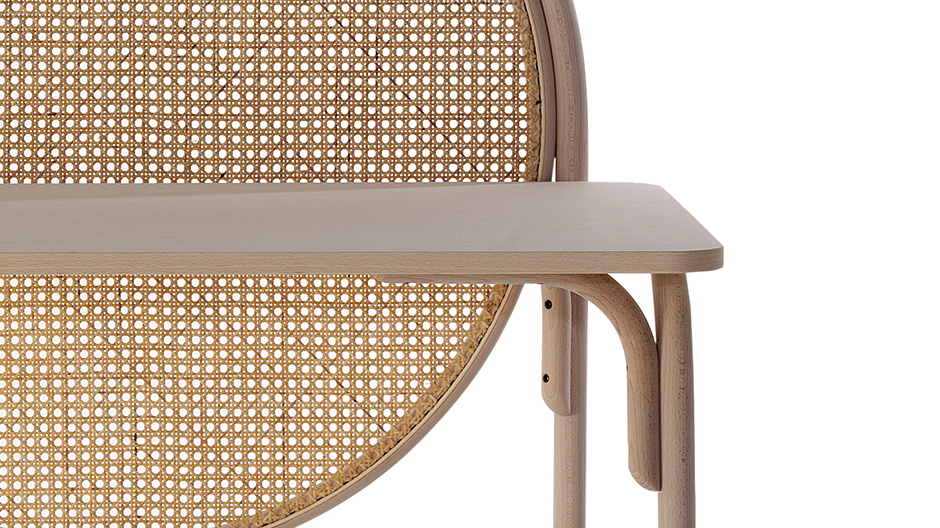 Wiener Geflechtklassik ganz zeitgenössisch: Arbeitstisch von Gamfratesi