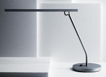 Van Severen w111 ist die Neuauflage des bekannten Leuchtenentwurfs U-Line 