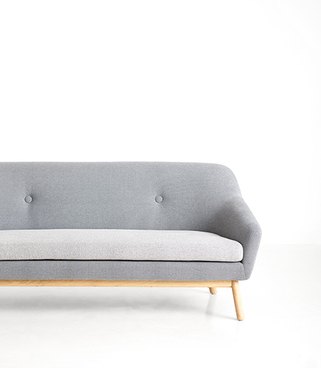 Neuer Bekannter: Sofa von Says Who für Woud