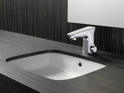 Äußerst sparsam: die Automatikarmatur von Toto