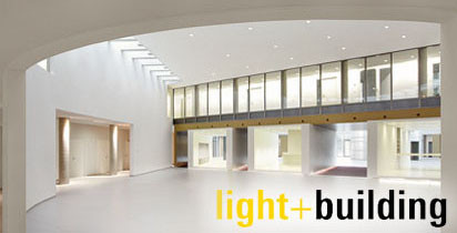 Wohlfühlen am Arbeitsplatz? Ein Kinderspiel mit dem neuen Downlight von Zumtobel