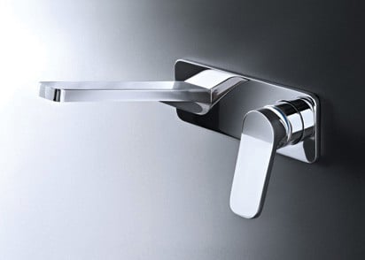 Elegant in der Form und angenehm sanft in der Hand: die Badarmaturenserie von Rodolfo Dordoni