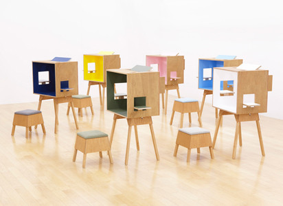 Die Entdeckung des wahren Ich: die Tisch- und Stuhlserie Ishiro-iru von Torafu Architects