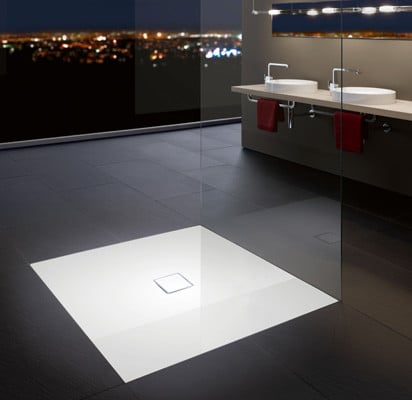 Bodengleich: Die Duschwanne „Conoflat“ lässt sich wie eine Fliese in jedes Badezimmer integrieren