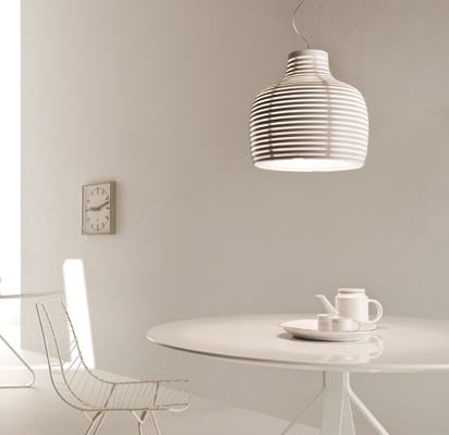 Werner Aisslingers Bienenstock für den italienischen Hersteller Foscarini 