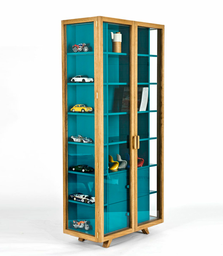 Ein Regal im Regal: Vitrina von Hierve ist ein Minimuseum für Zuhause.