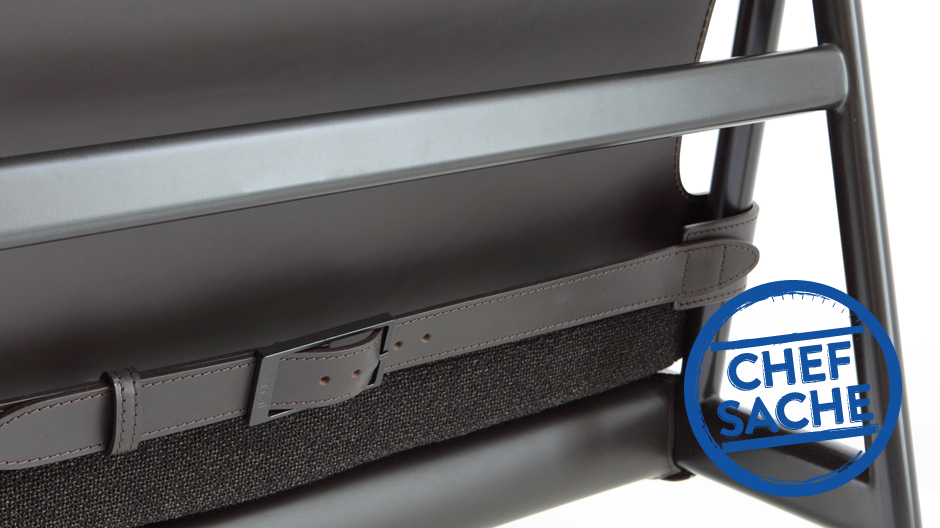 Wahrer Luxus: Wie gemacht für ein Mittagsschläfchen im Büro ist dieses Daybed von Gamfratesi