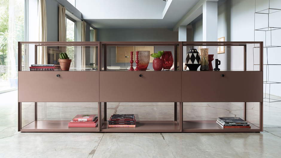 Kein Einzeltäter fürs Büro: Werner Aisslingers Möbelsystem hat viele Facetten.