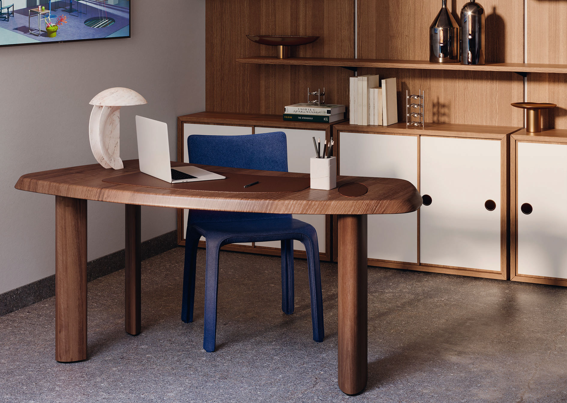 Cassinas Reedition eines Charlotte-Perriand-Schreibtisches