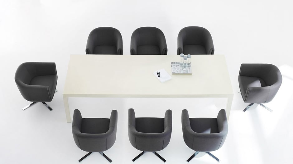 Dauerhaft hoher Sitzkomfort: Sessel von contract professionals