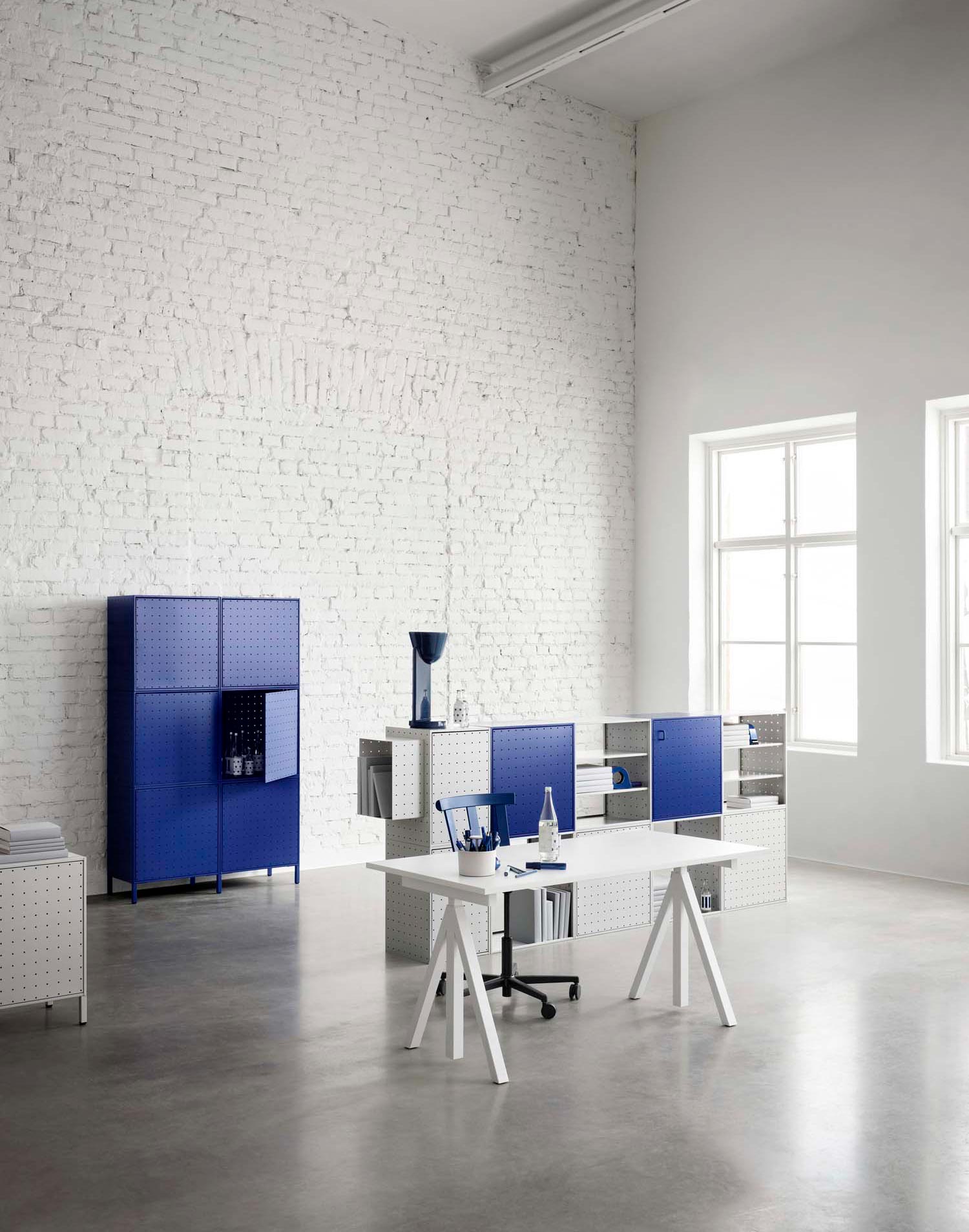 Multifunktionales Möbelsystem von Form Us With Love für String Furniture