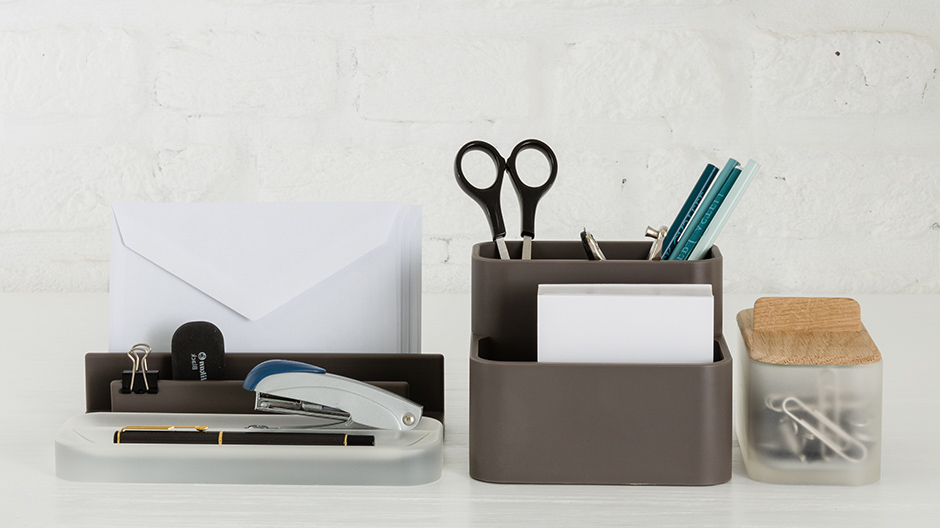 Container mit Formgedächtnis von Eli Gutierrez.