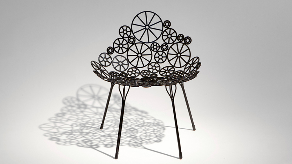 Fernando & Humberto Campana konstruieren Gartenmöbel aus Seesternen