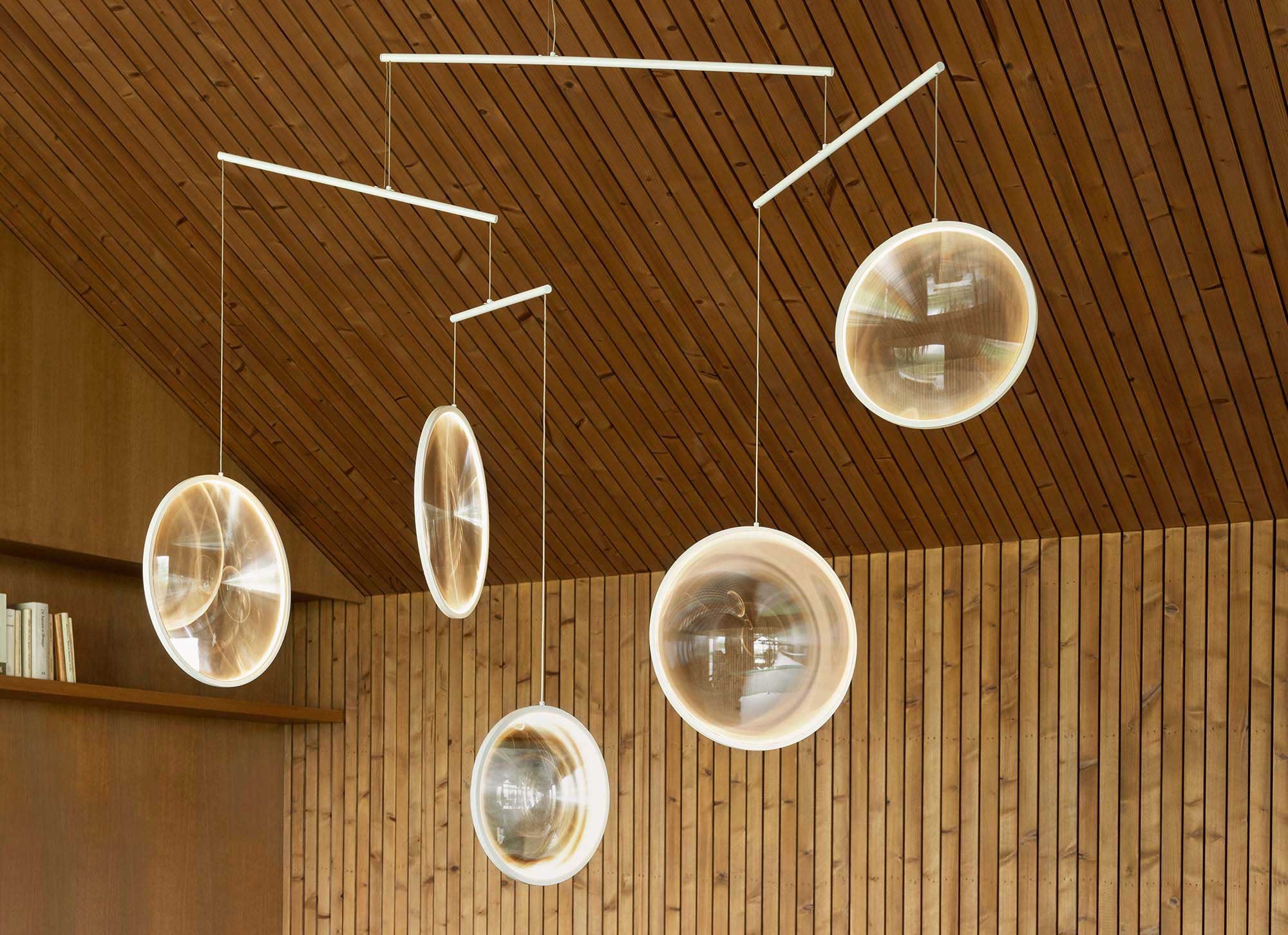 Sphärische Pendelleuchte von Yuji Okitsu für DCW éditions