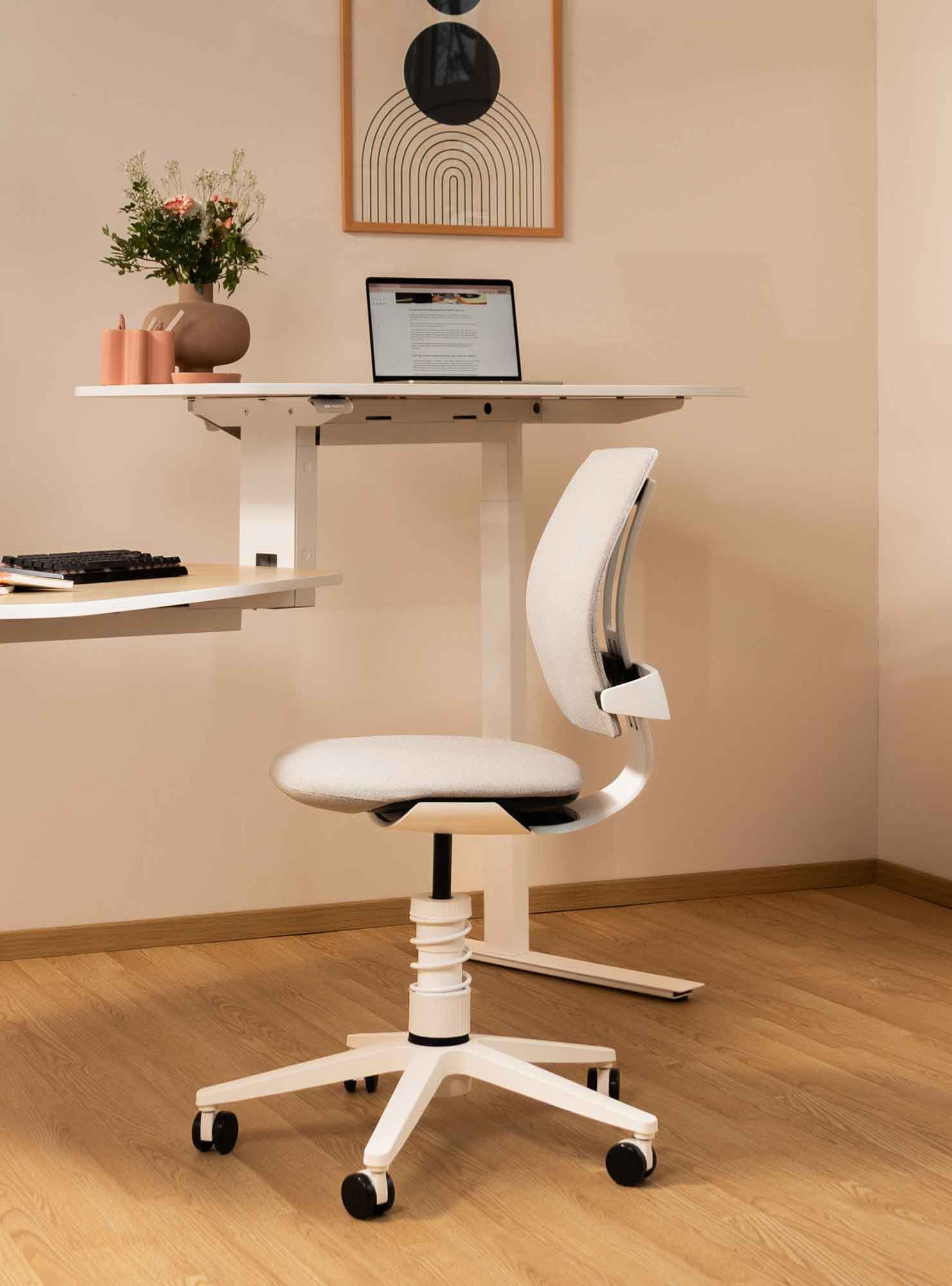 Innovativer Aktiv-Bürostuhl von Aeris