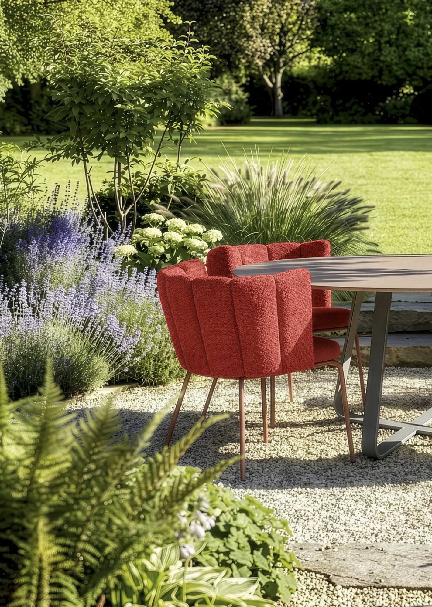 Wetterfeste Version des blütenhaften Stuhls von Monica Armani für KFF