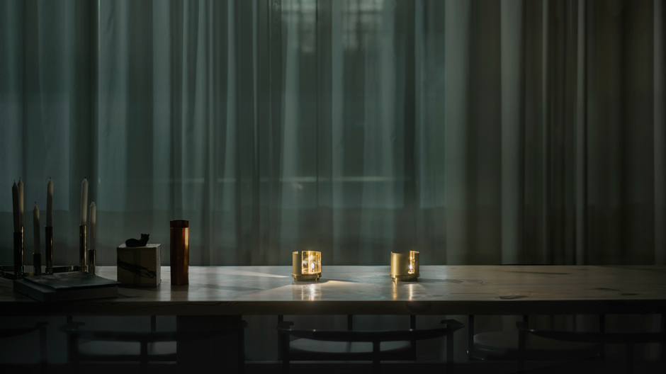 Öllampen und Kerzenhalter: die neue Kollektion von Ilse Crawford, David Chipperfield und Jasper Morrison für Wästberg.