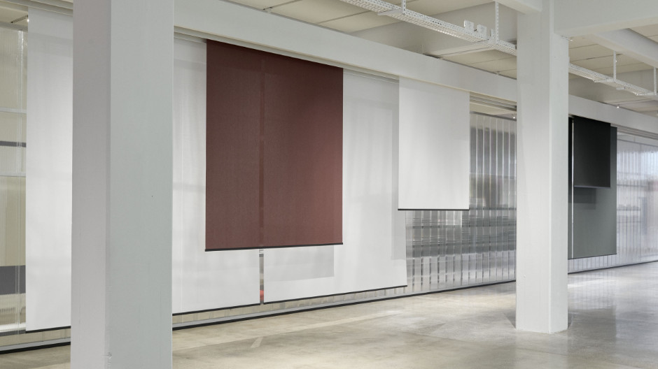 Vielseitiger Schattenspender: Rollosystem von Ronan und Erwan Bouroullec und Kvadrat