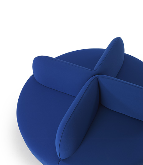 Eine Insel mit drei Lehnen: Sitzmöbel von Note für Sancal