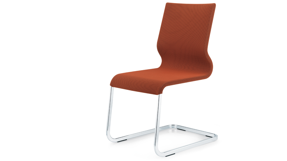 Die Lacinta-Familie erhält mit dem Freischwinger luftig leichten Zuwachs.