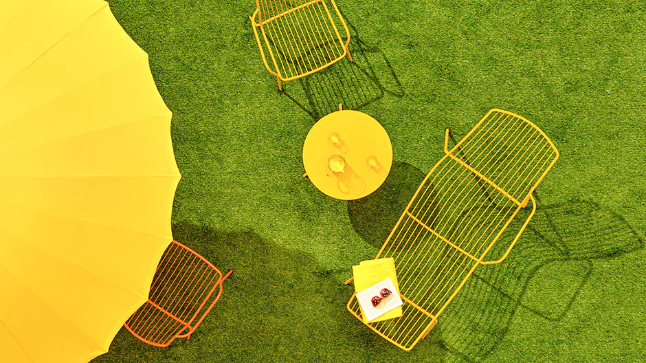 Bei Sonne in Bestform: schlanke Outdoorkollektion von Mandelli Pagliarulo für Pedrali