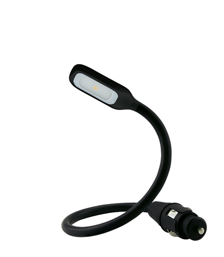 Immer zur Stelle: Diese flexible Leuchte zaubert eine entspannte Leseatmosphäre ins Fahrzeuginnere.