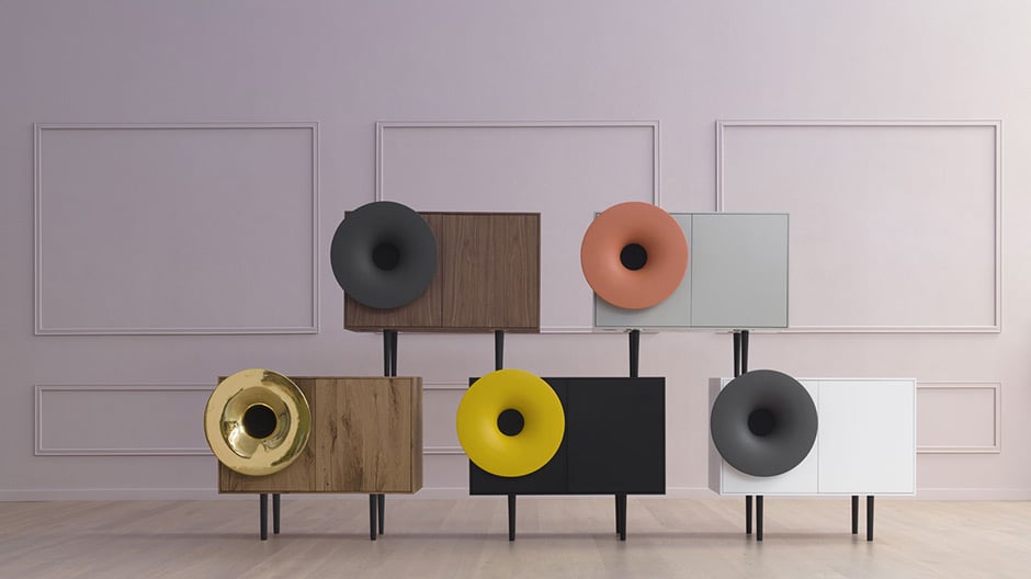 Auch formal nicht leise: Lautsprecher von Paola Cappello.